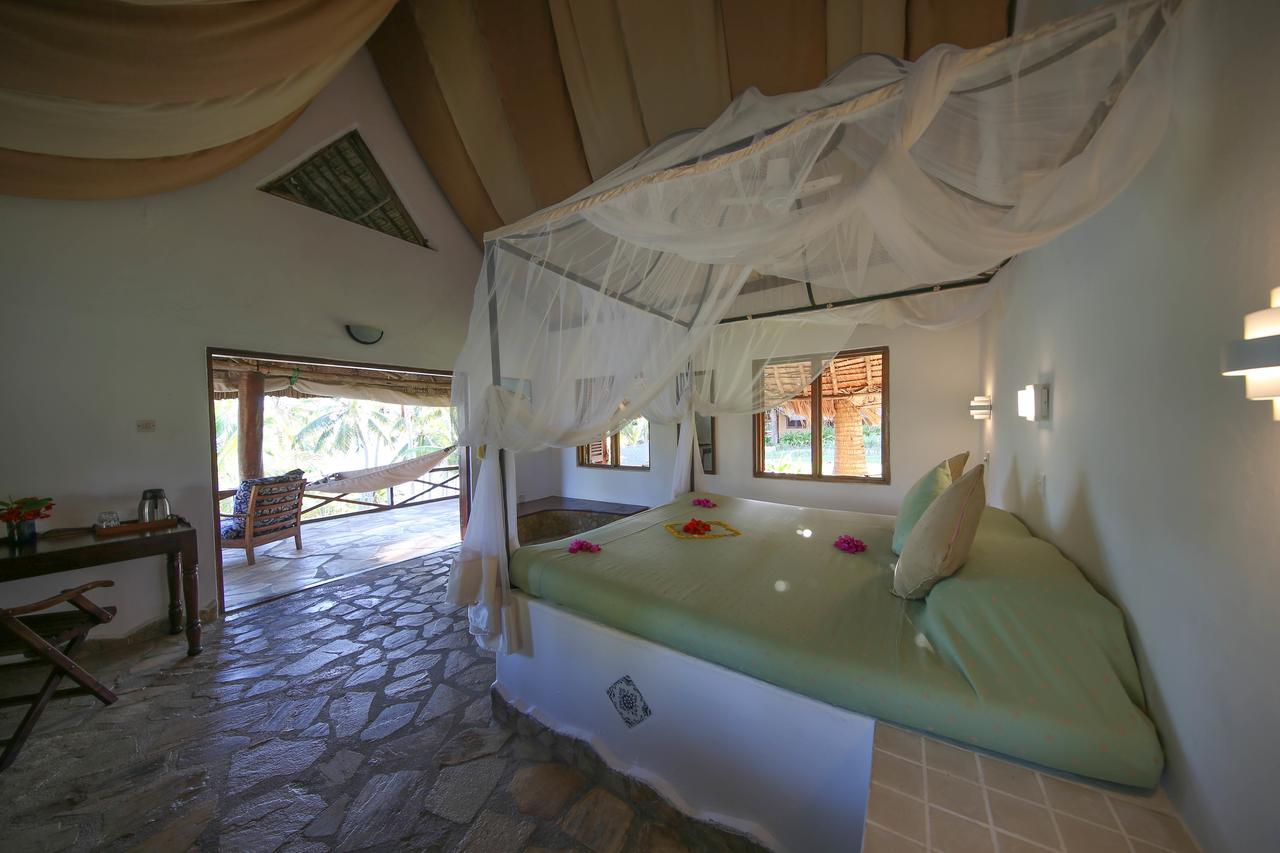 Kinasi Lodge Utende Eksteriør billede